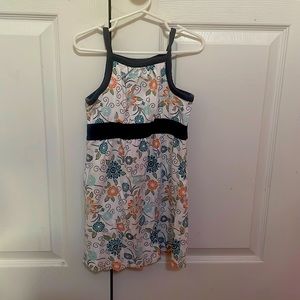 Girls size 5 adorable sundress.